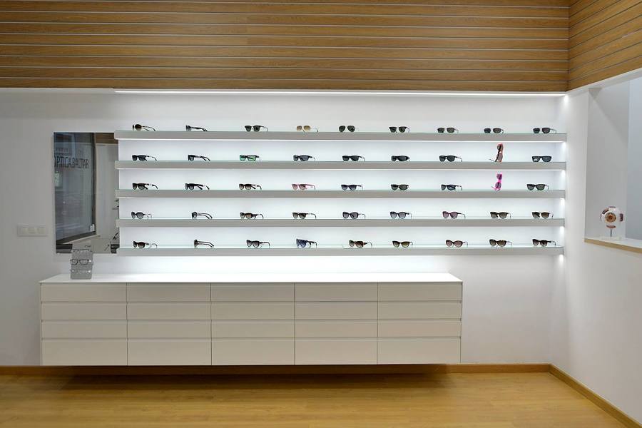 EXPOSICIÓN DE GAFAS