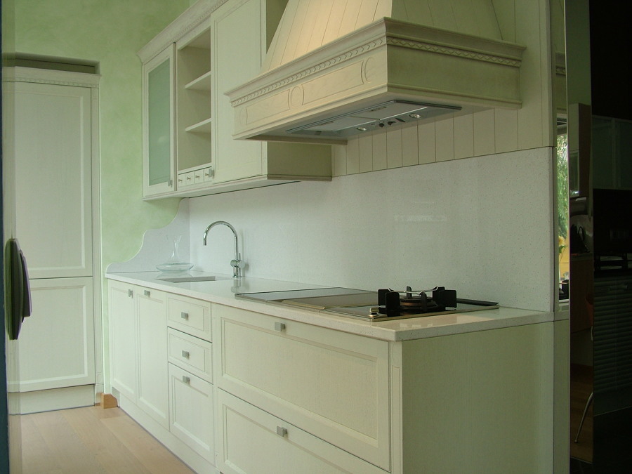 EXPOSICIÓN DE LOCAL COMERCIAL REFORMADO