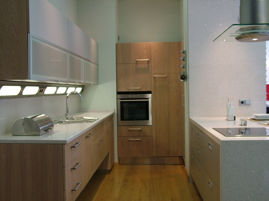 EXPOSICIÓN DE LOCAL COMERCIAL REFORMADO