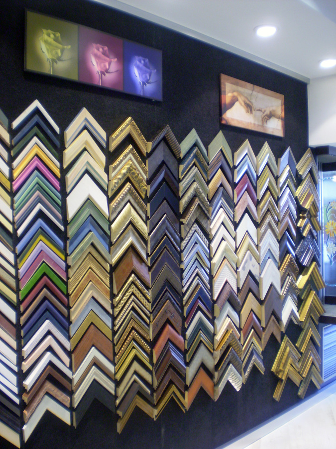 EXPOSITOR ENMARCADOS