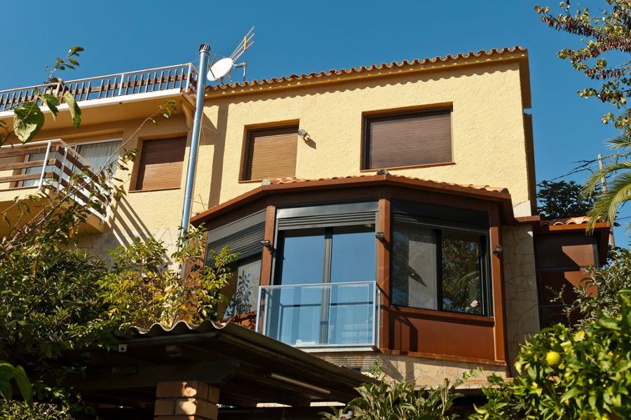 exterior_2