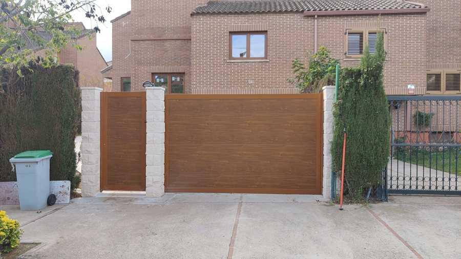 Exterior puertas vehículos y abatible