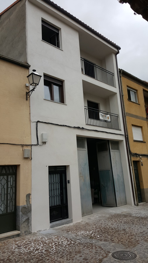 Fachada a calle Completa