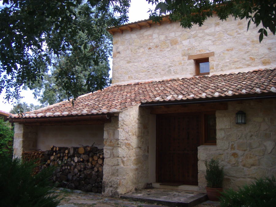 Fachada a norte puerta de entrada