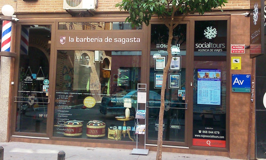 FACHADA DE "VIAJES SOCIALTOURS"