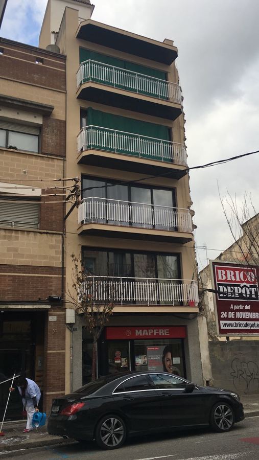 fachada en granollers