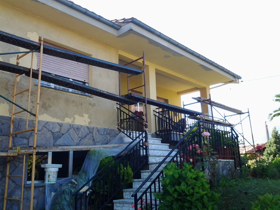 fachada en restauración