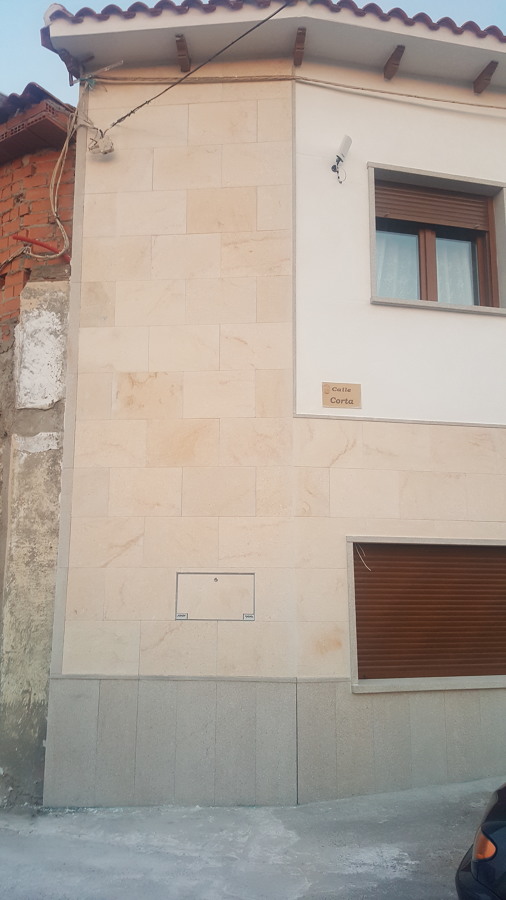 Fachada Estado Reformado Lateral Piedra