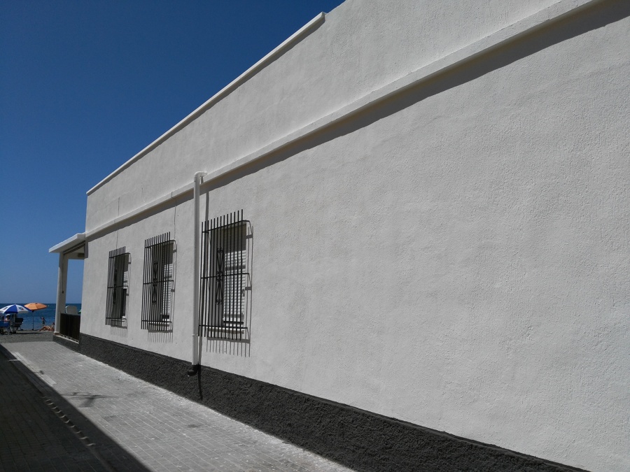 Fachada Este reparada