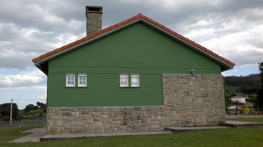 Fachada Lateral derecho