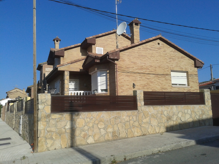 Fachada lateral este