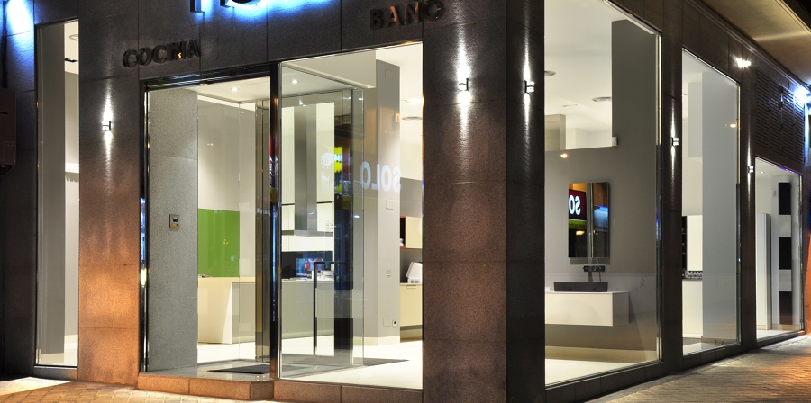 FACHADA LOCAL REFORMADO