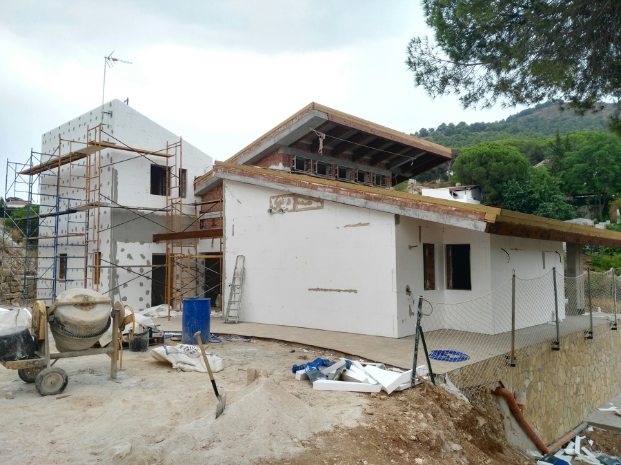 Fachada Norte. Sistema SATE