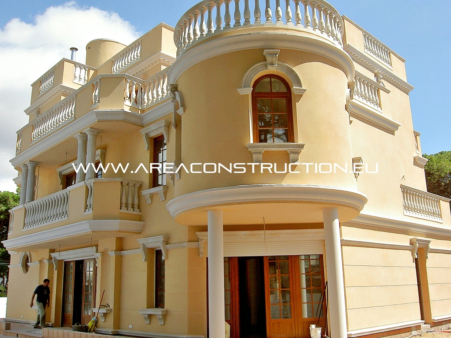 Fachada posterior, casa de lujo. Castelldefels, Barcelona