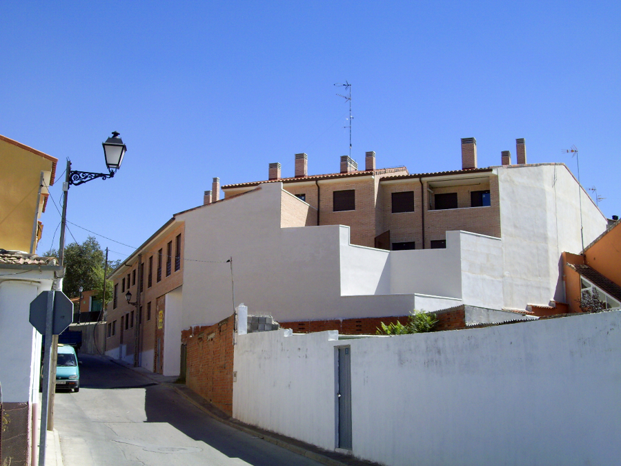 Fachada posterior de edificio