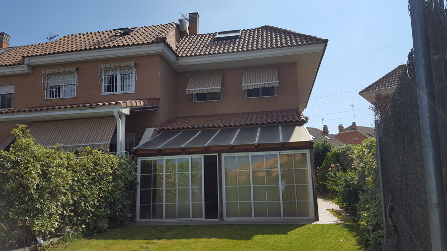 fachada posterior porche