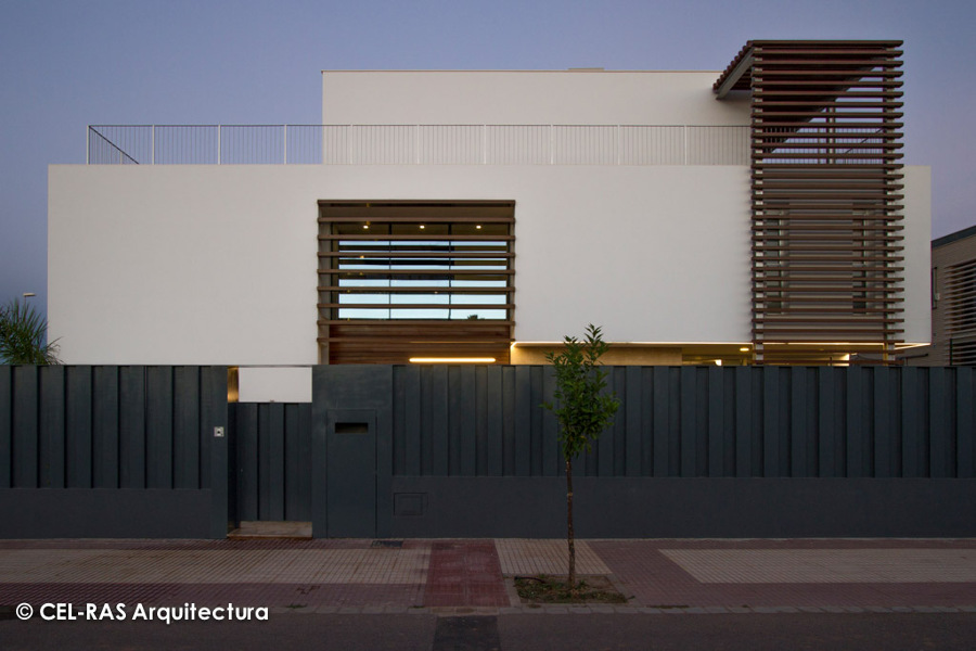 Fachada principal de la vivienda