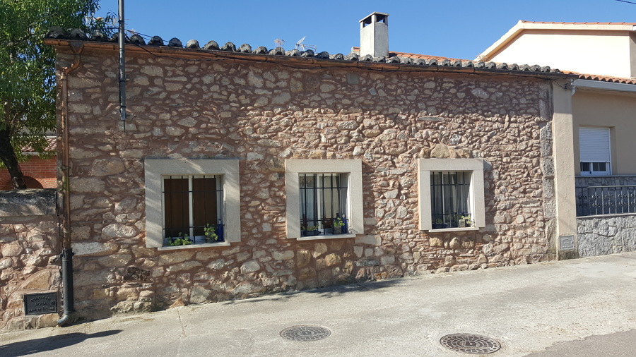 Fachada Principal (Estado Actual)