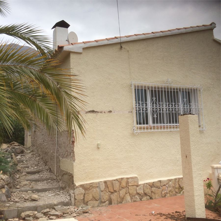 Fachada, revoco picado existente