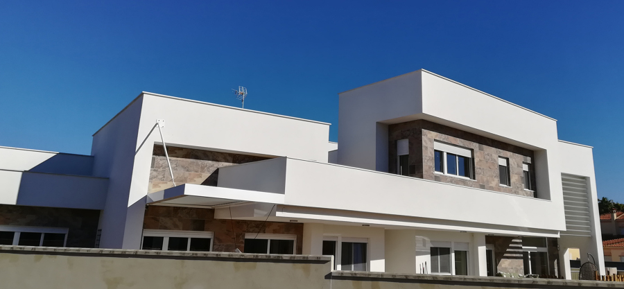 Fachada sur desde la calle