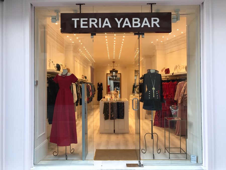 FACHADA TIENDA TERIA YABAR VITORIA