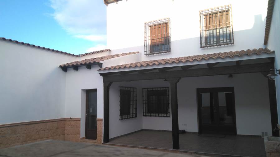 Fachada trasera finalizada