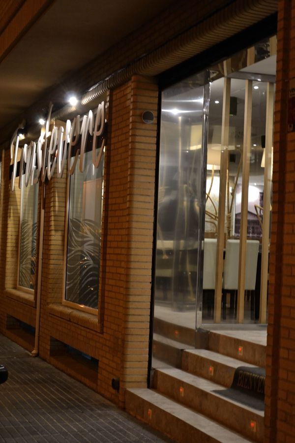 Fachada y entrada Trastevere