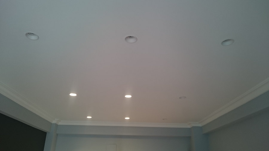 Focos salón dividido en partes