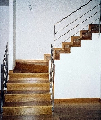 FORRADO ESCALONES Y PELDAÑOS