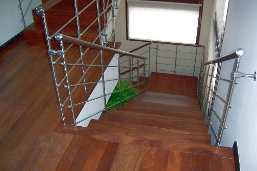 FORRADO ESCALONES Y PELDAÑOS