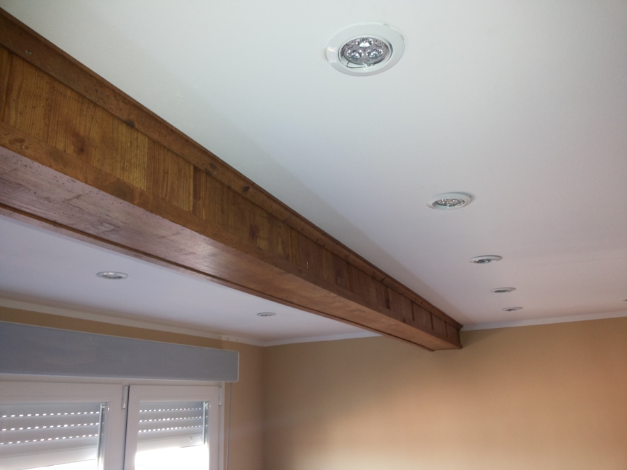 Forrado final de Viga con moldura de remate