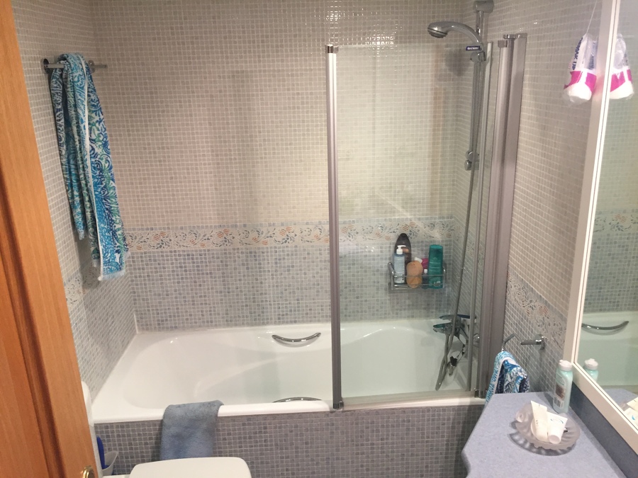 FOTO DE EL ANTES CON BAÑERA