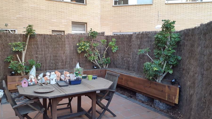 FOTO JARDINERA A MEDIDA.