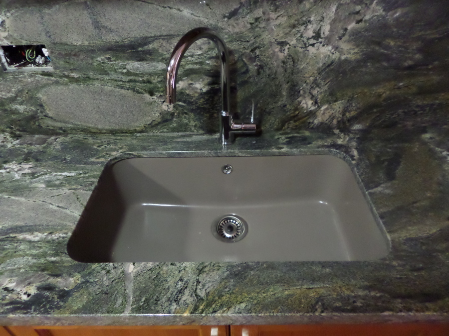 FREGADERO BAJO ENCIMERA