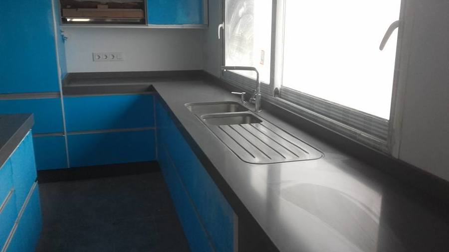 FREGADERO EN GRIS EXPO