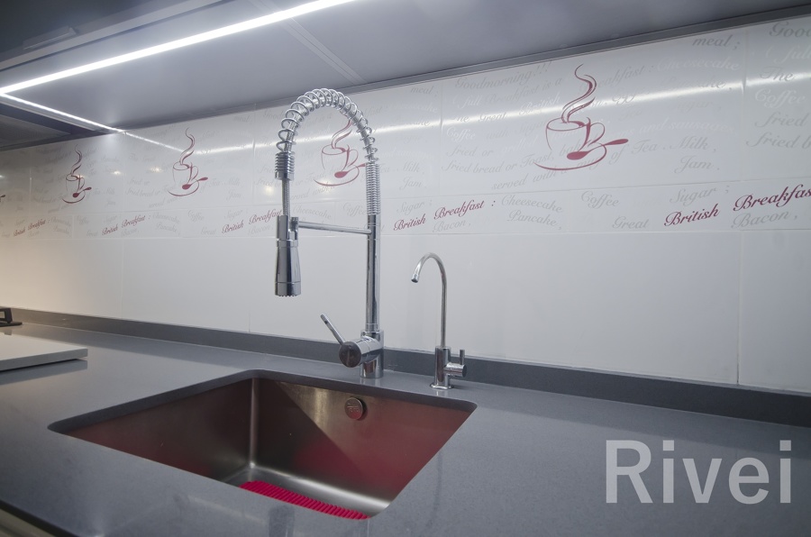 Fregadero Teka y luces led