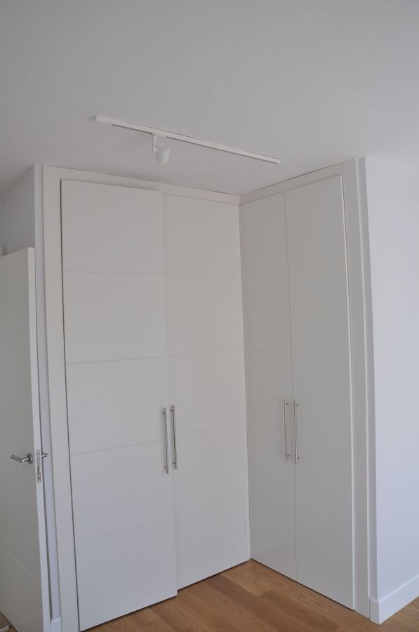 Frente armario en rincón