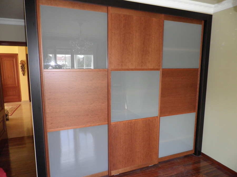 Frente de armario estilo clásico