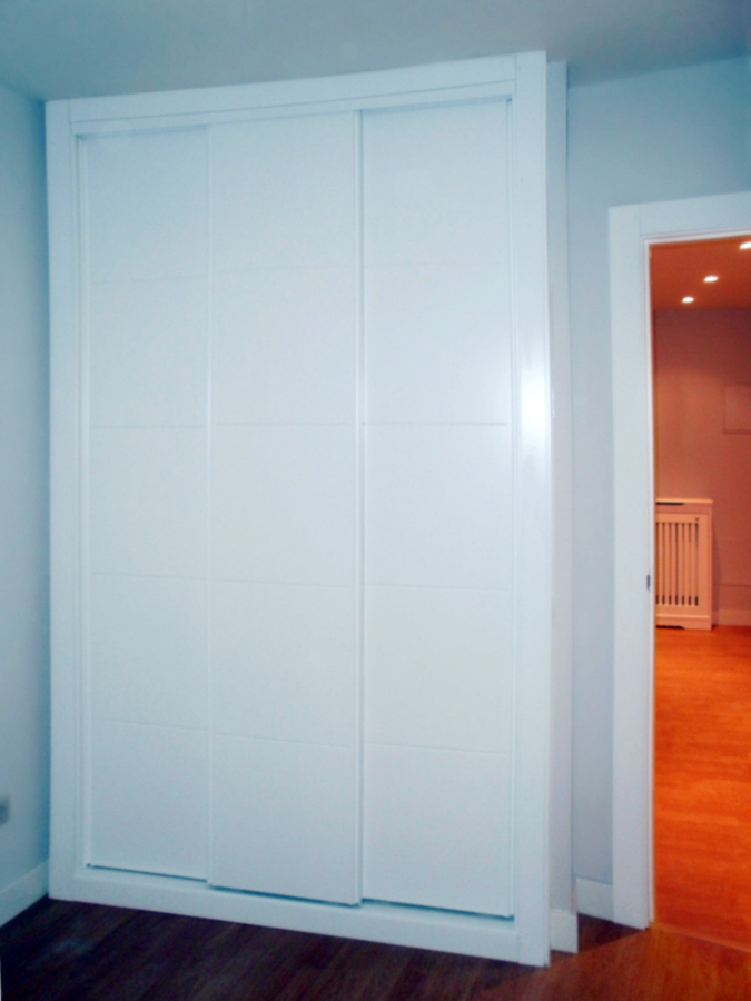 Frente de armario, lacado