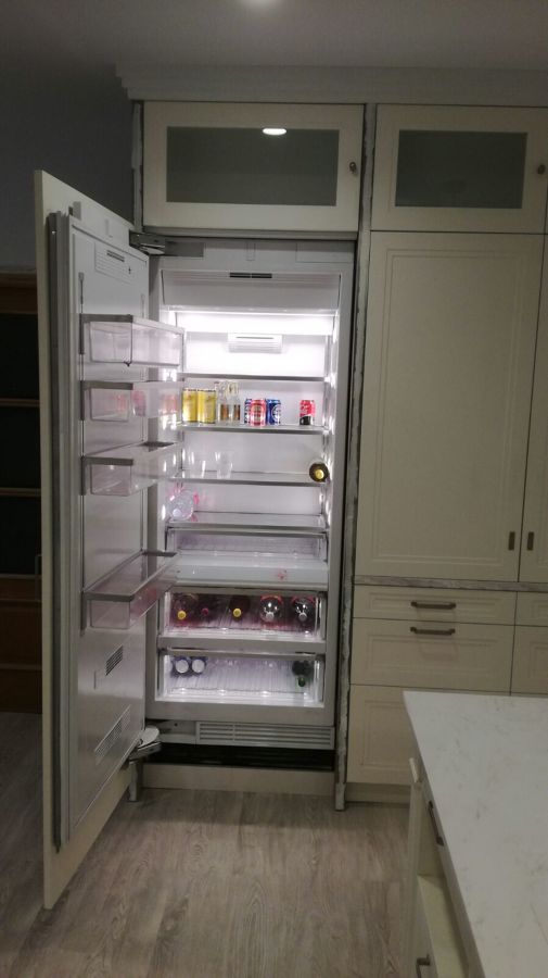 Frigorífico panelado.