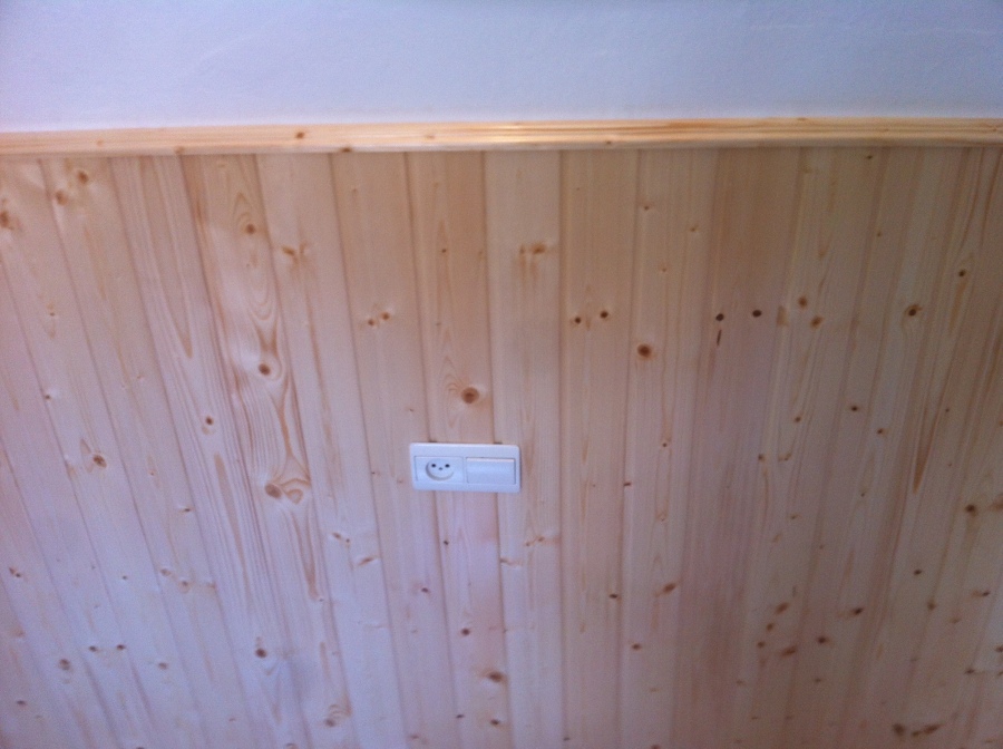 friso abeto barnizado