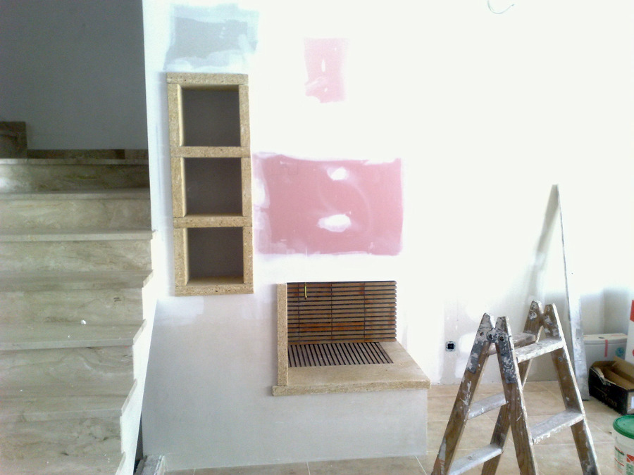 FUEGO A TIERRA FONOLLOSA