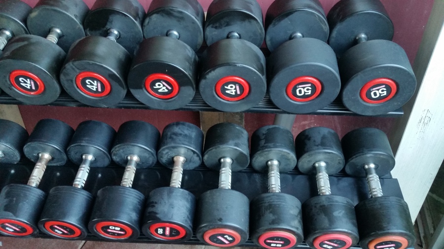 Limpieza de equipos de gimnasio