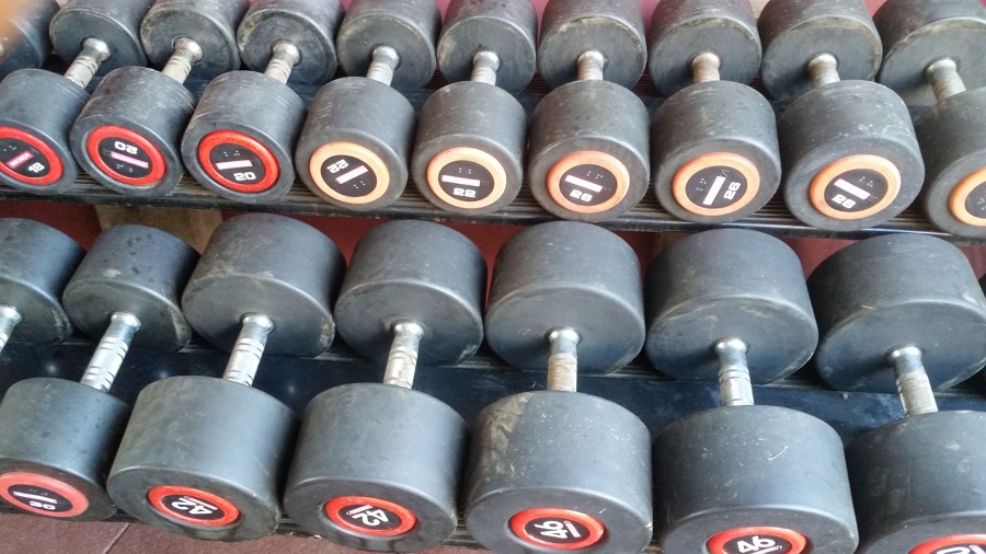 Limpieza de equipos de gimnasio