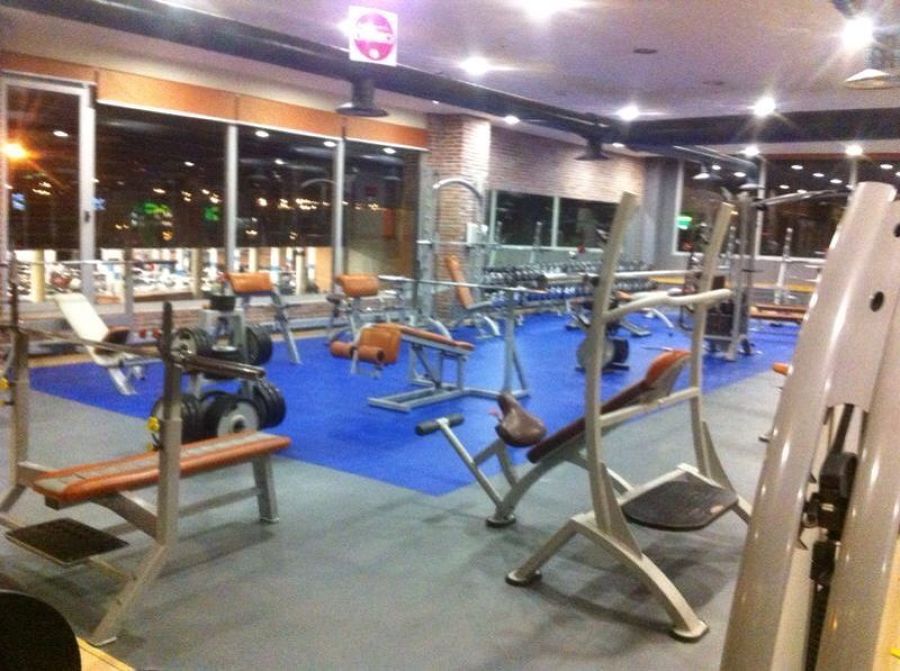Gimnasio On Fitness Center.