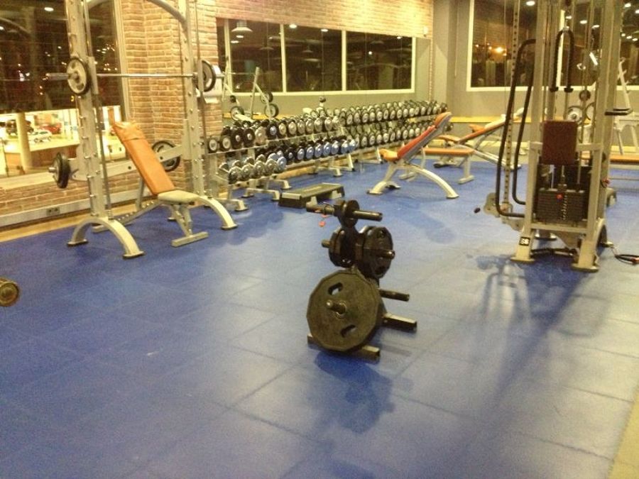 Gimnasio On Fitness Center.