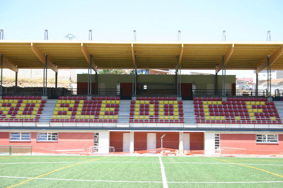 Graderío campo de Fútbol, Robledo C.F.
