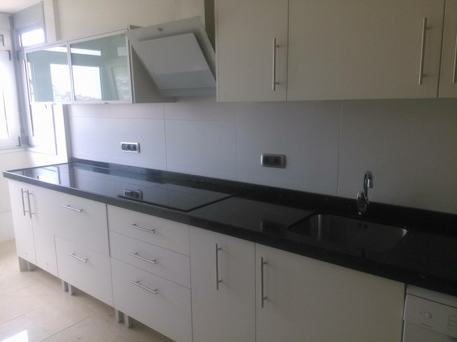 GRANITO NEGRO INTENSO