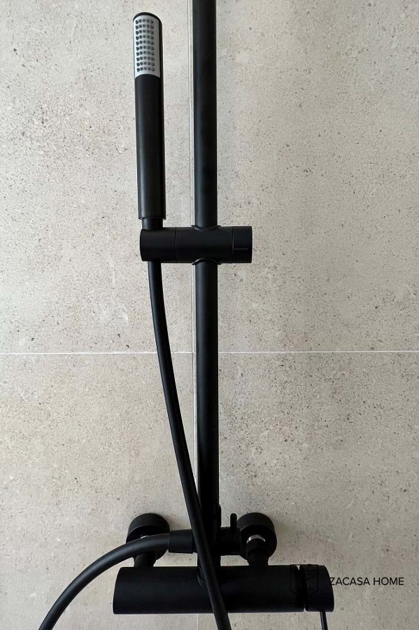 Grifería negro mate