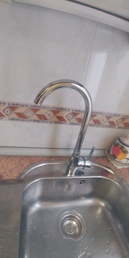 Grifo fregadero sustituido